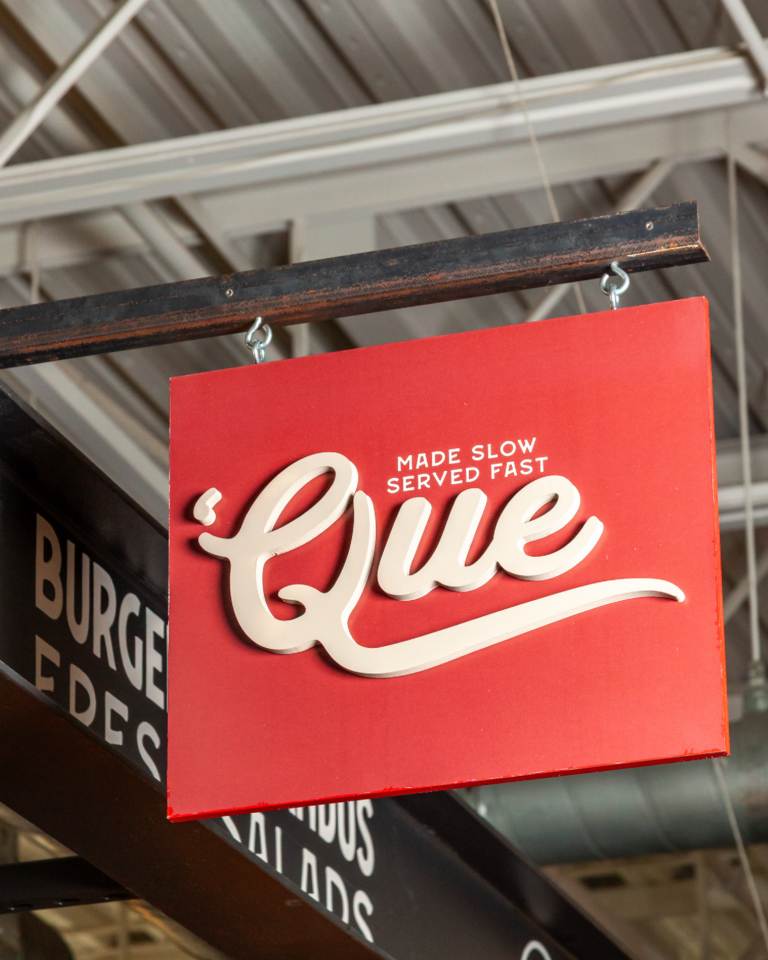 Qué